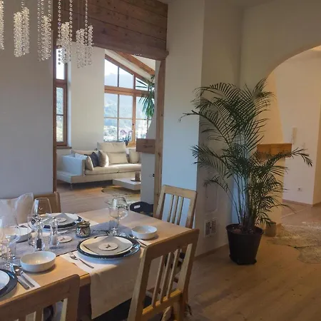 Residenz Am Berg شقة